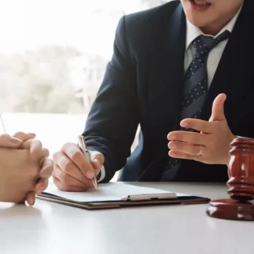 Apoio jurídico gratuito para imigrantes em Portugal onde buscar ajuda Apoio jurídico gratuito para imigrantes em Portugal: onde buscar ajuda?