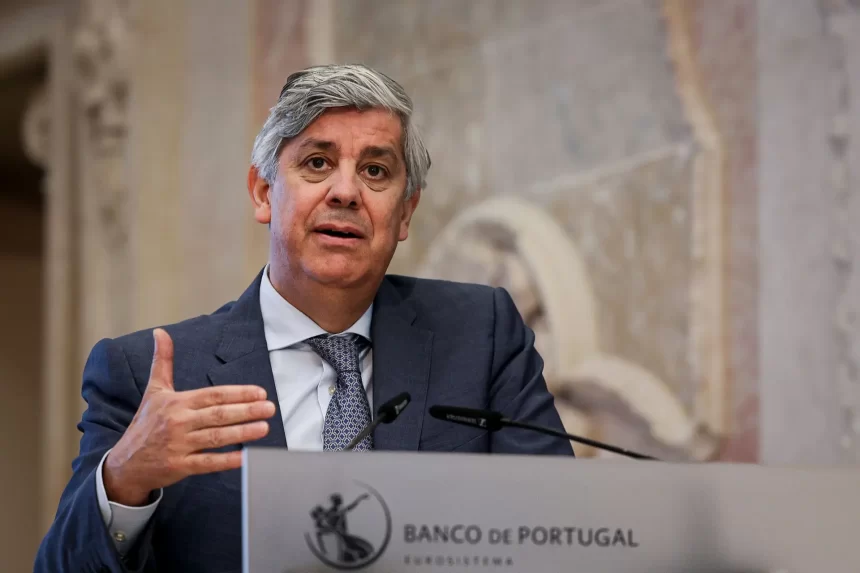 Portugal não tem futuro sem imigrantes, alerta governador do Banco de Portugal