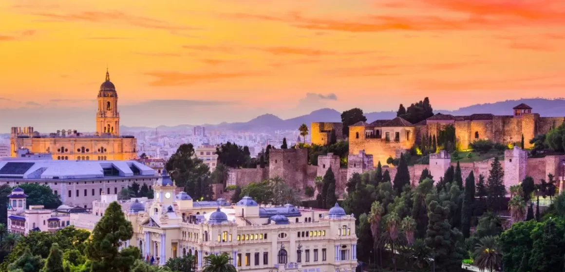 VAGAS DE EMPREGO NA ESPANHA Empresa em Málaga, na Espanha abre vagas de emprego para a Campanha da Manga 2025