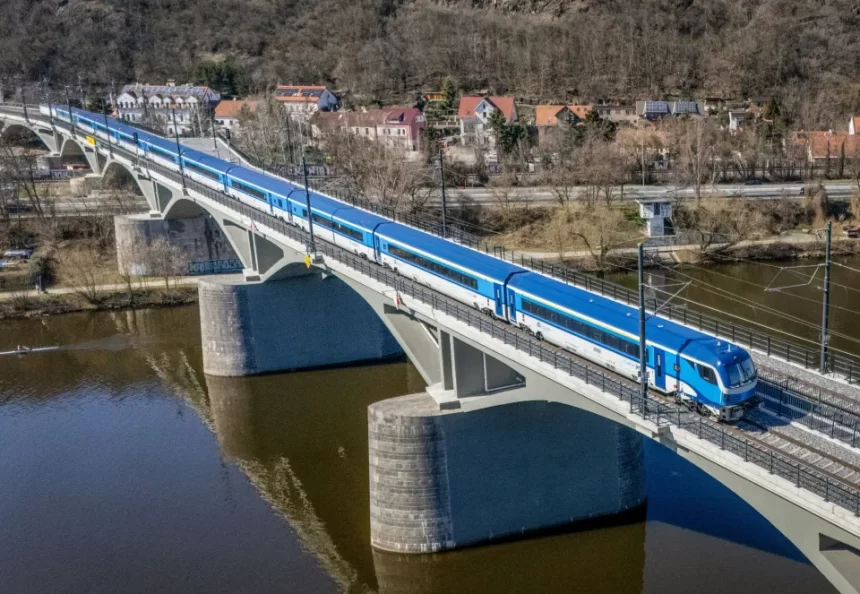 Novos trens na Europa: uma rota direta entre Praga, Berlim e Copenhague começa em 2026