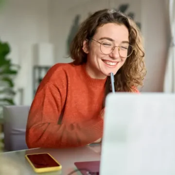 Linkedin como encontrar vagas remotas fora do brasil Trabalho remoto no exterior: como encontrar vagas em português no Linkedin
