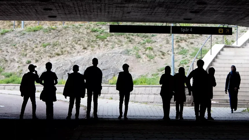 Governo da Suécia enfrenta críticas por proposta que endurece regras para imigrantes